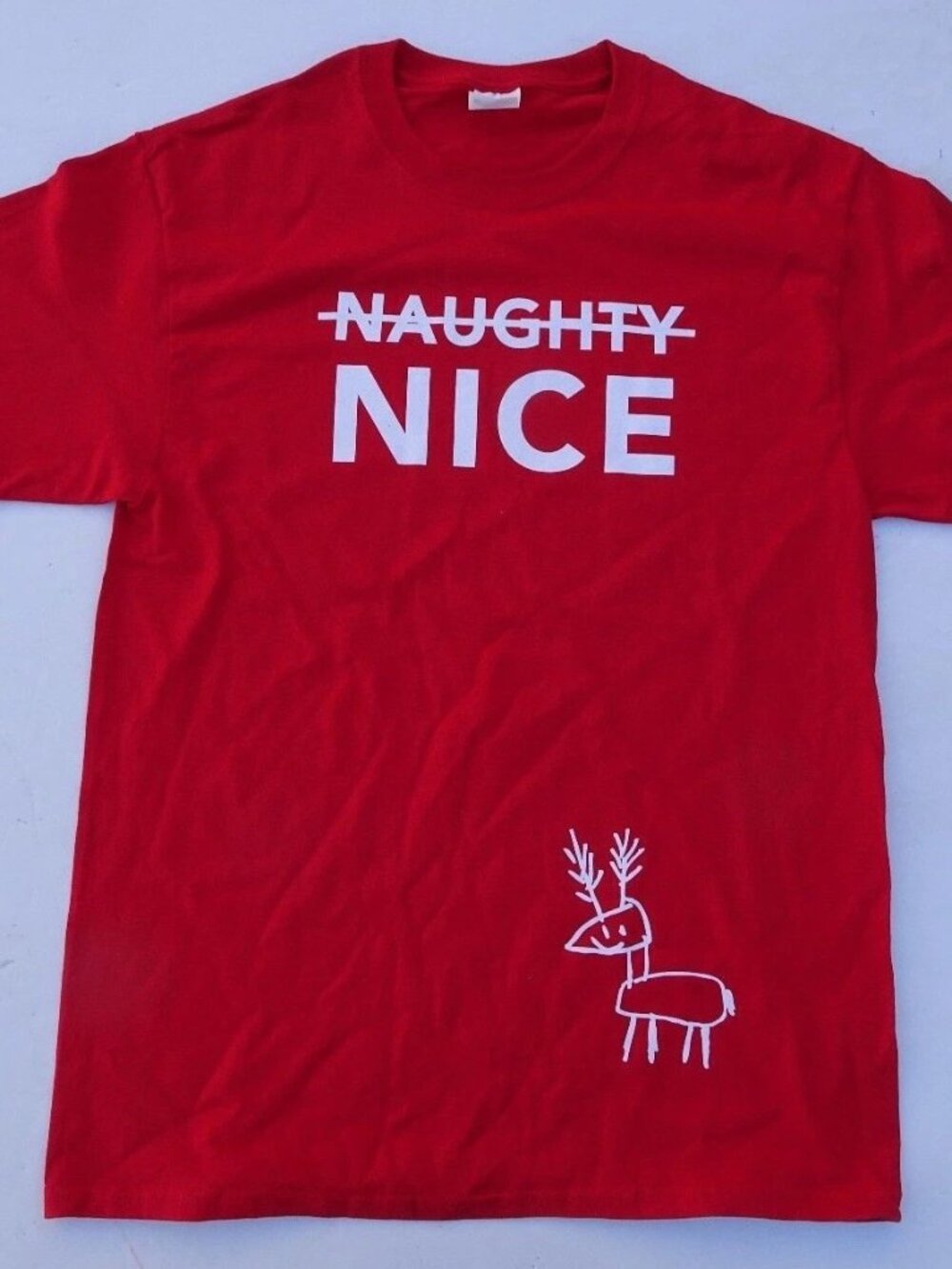 Toys R Us TRU Employee Christmas Work T Shirt Naughty Nice in Red Reindeer